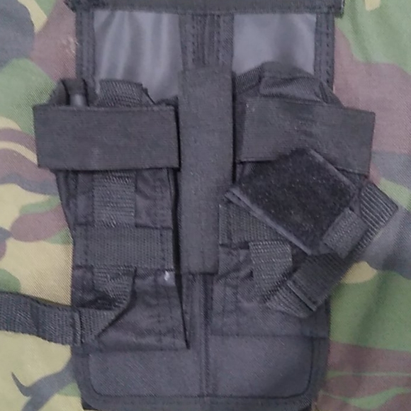 Gen X Global Reversible camo padded hunting tactical vest - Picture 10 of 11